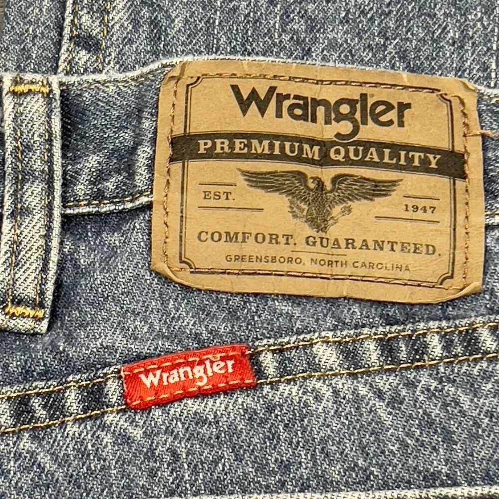 Wrangler Jeans Men 38x32 Blue Denim Pants Straight Leg Regular Fit Cotton Mexico